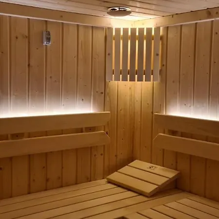 Plaza - - Domki Z Jacuzzi I Sauna *