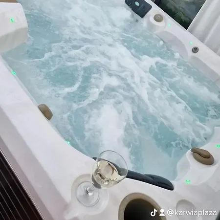 公寓 Plaza - - Domki Z Jacuzzi I Sauna *